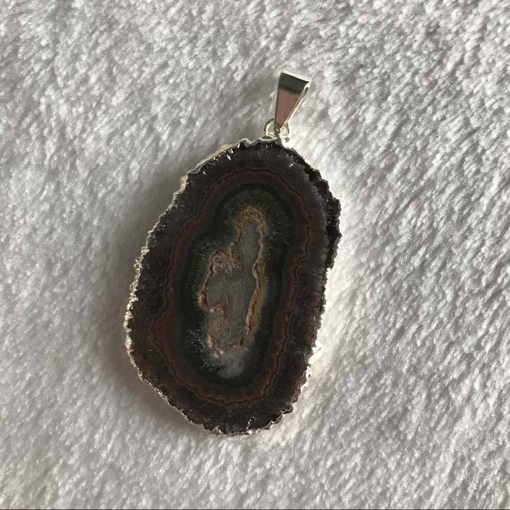 Stalactite slice pendant - Picture 1 of 2
